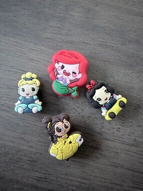 CROCS Princess Character Jibbitz Charms in Pink, Yellow, Blue, Black